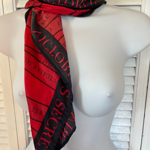 Victoria's Secret Red Signature Scarf Limited Edition - Picture 5 of 8